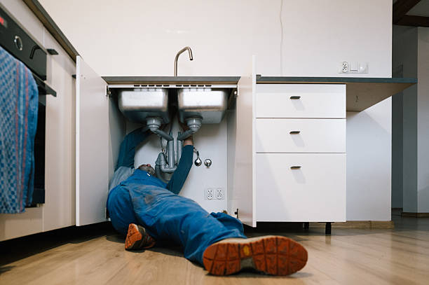 Professional Leak Detection technician working in Princeton, NJ